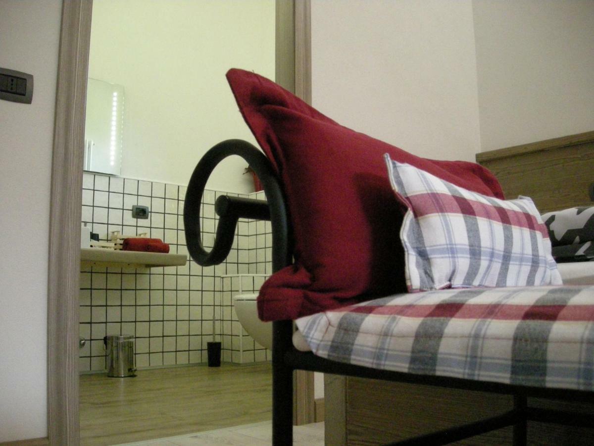 B&B Il Crocevia Teglio Kültér fotó